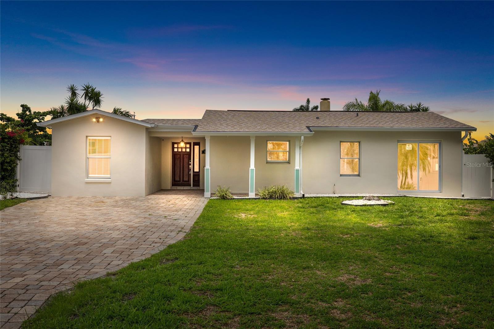 5541 BAYOU GRANDE BLVD NE, ST PETERSBURG, FL, 33703