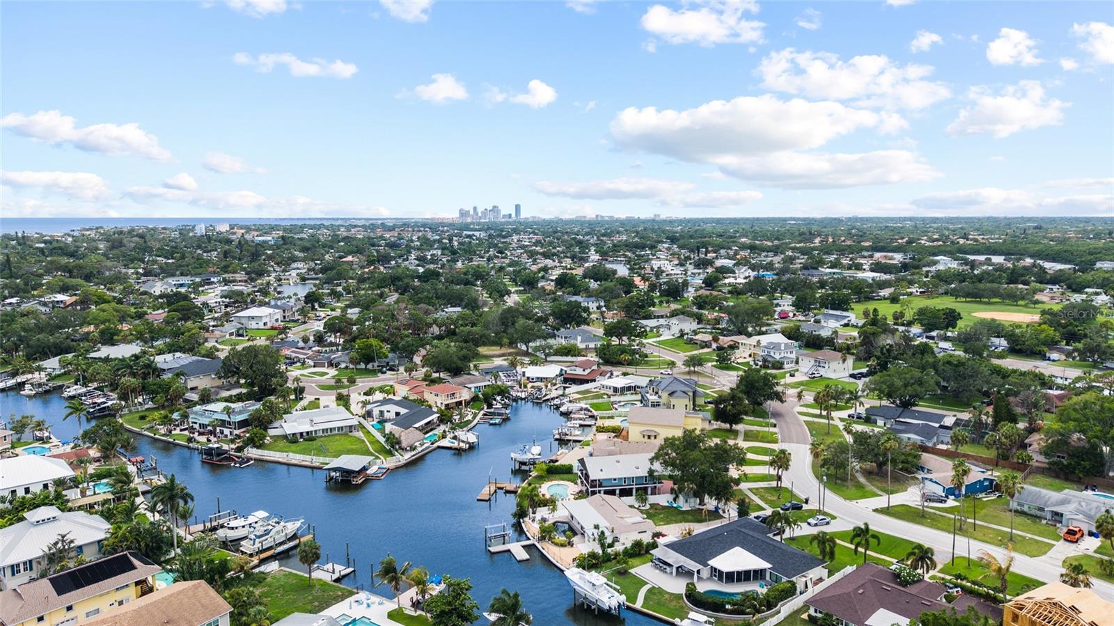 5541 BAYOU GRANDE BLVD NE, ST PETERSBURG, FL, 33703