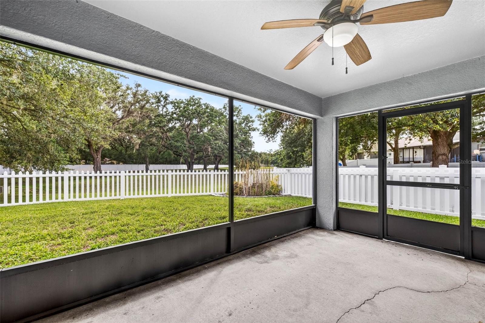 15826 STAGS LEAP DR, LUTZ, FL, 33559