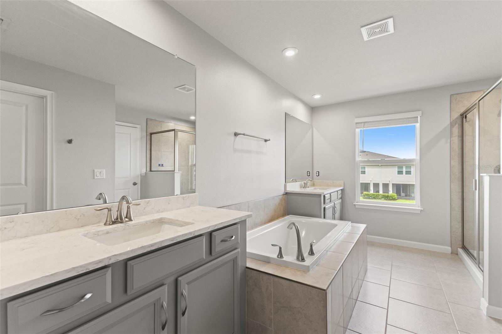 4221 CLOUD HOPPER WAY, LUTZ, FL, 33559