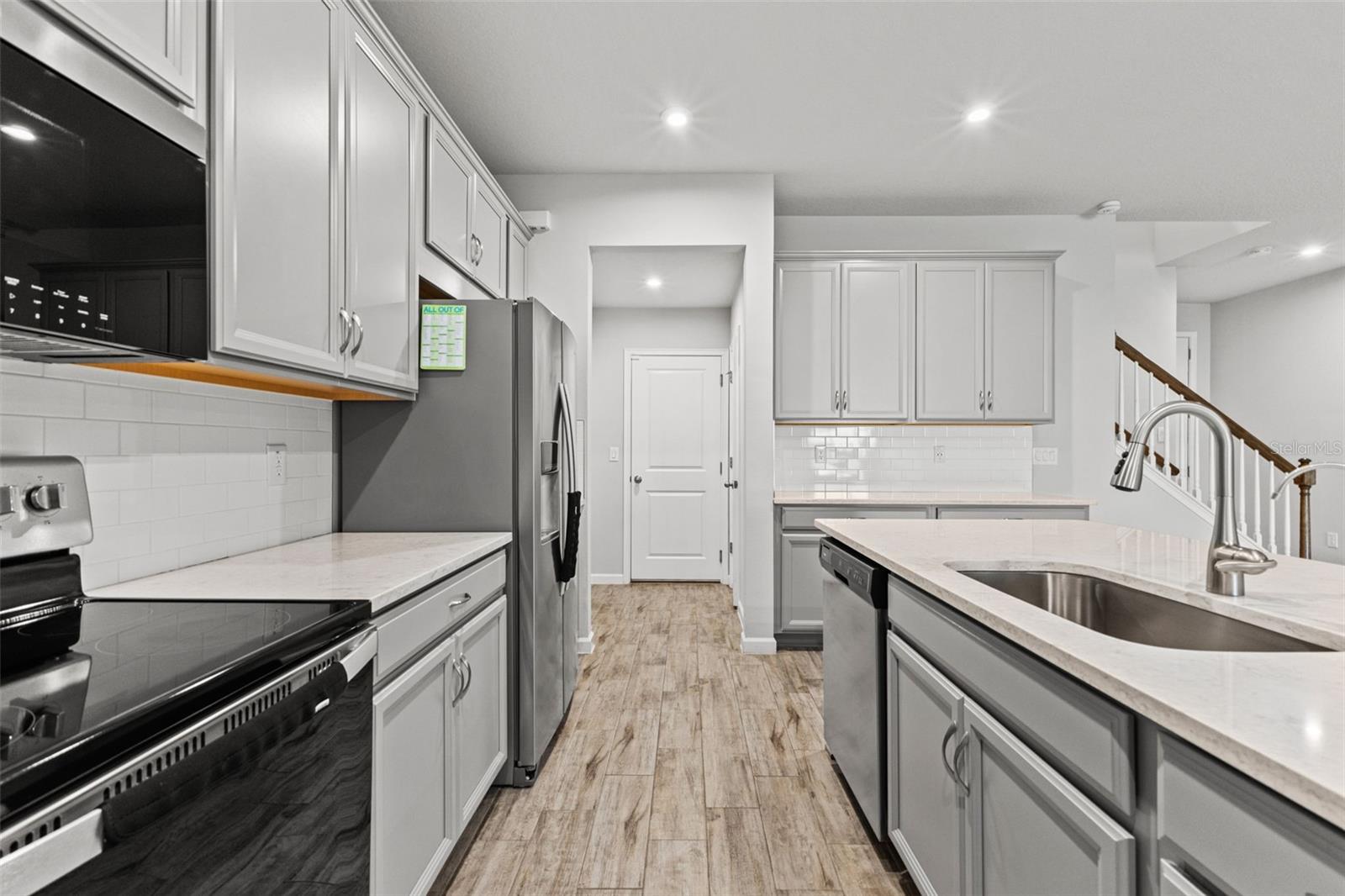 4221 CLOUD HOPPER WAY, LUTZ, FL, 33559