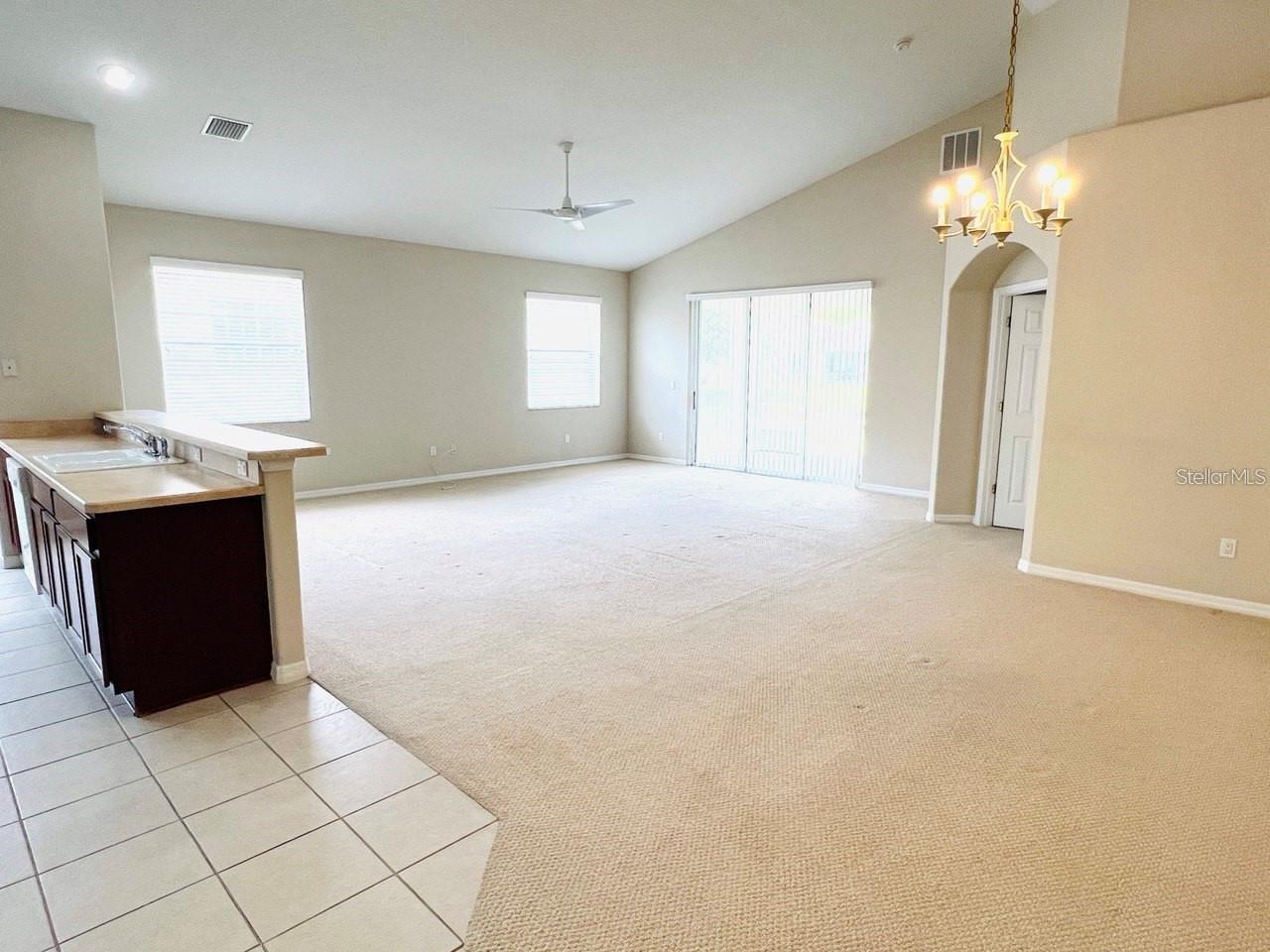 121 RAINTREE CIR, PALM COAST, FL, 32164