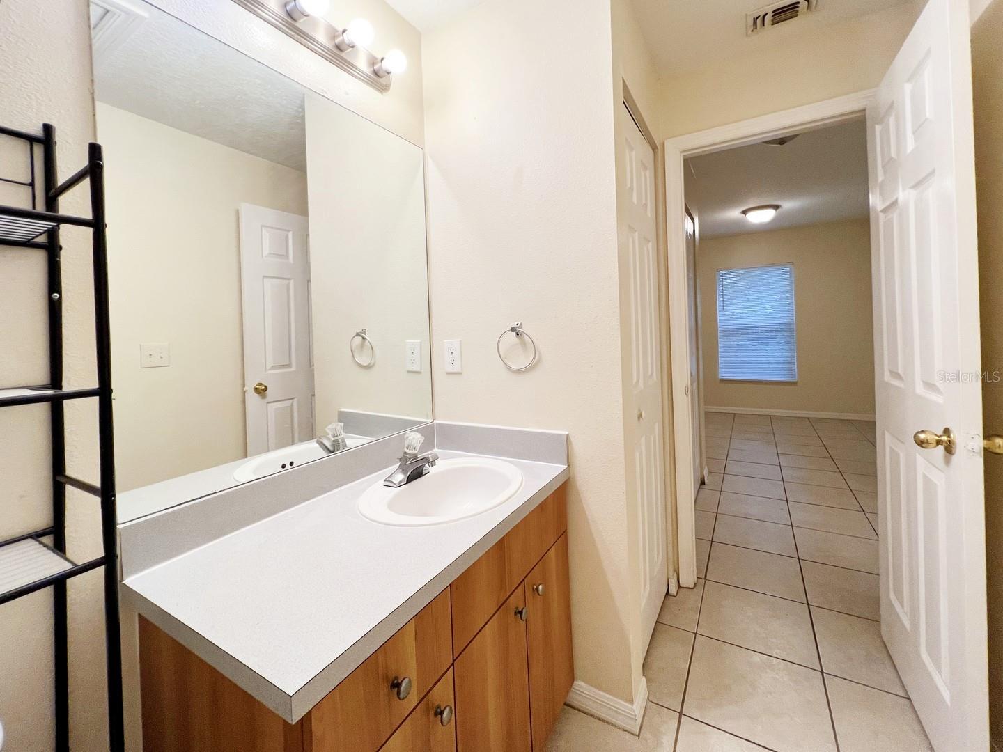 2407 E 17TH AVE #B, TAMPA, FL, 33605