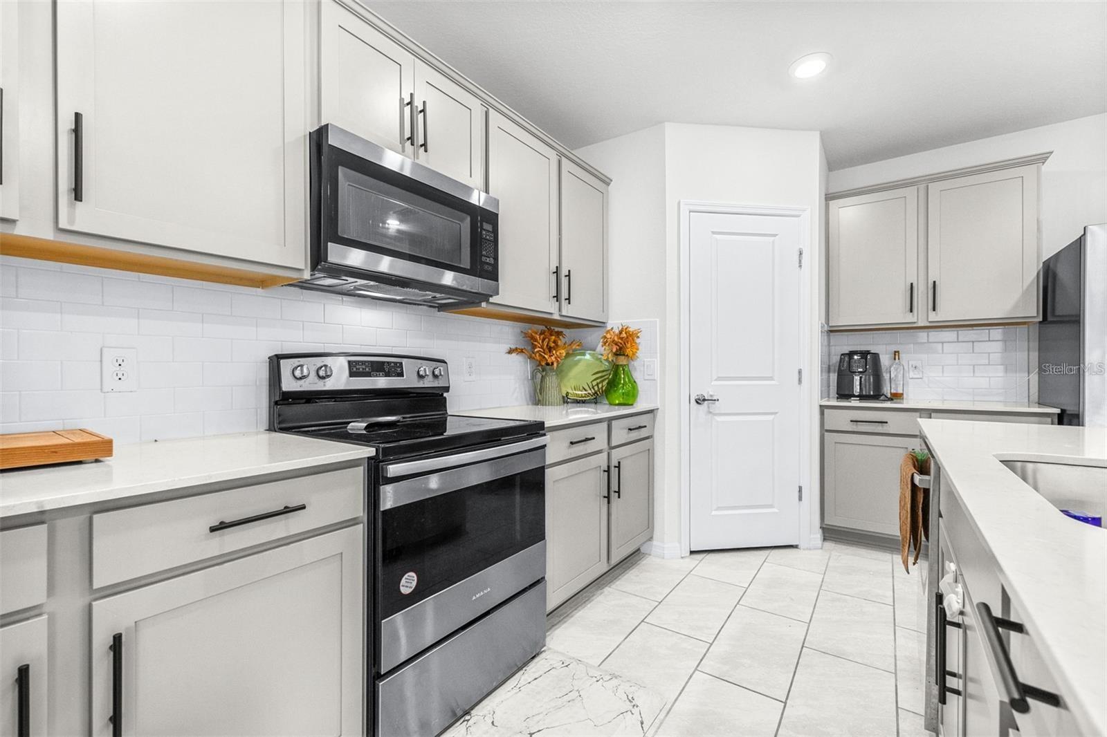 1050 MICHELANGELO LN, WINTER HAVEN, FL, 33884