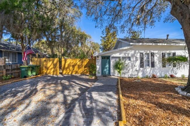325 S 2ND ST #206, LEESBURG, FL, 34748