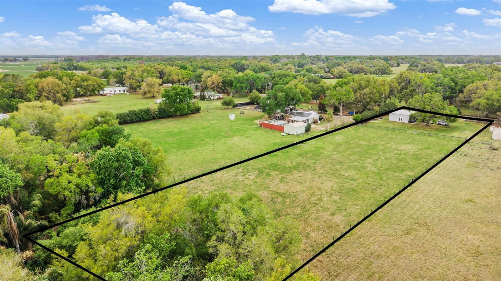 2101 LANIER RD, PLANT CITY, FL, 33565