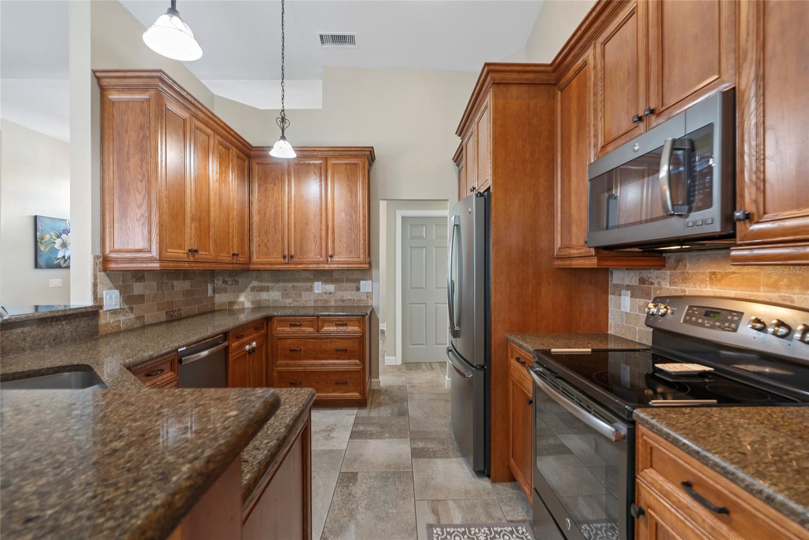 8473 ISLAND PALM CIR, ORLANDO, FL, 32835