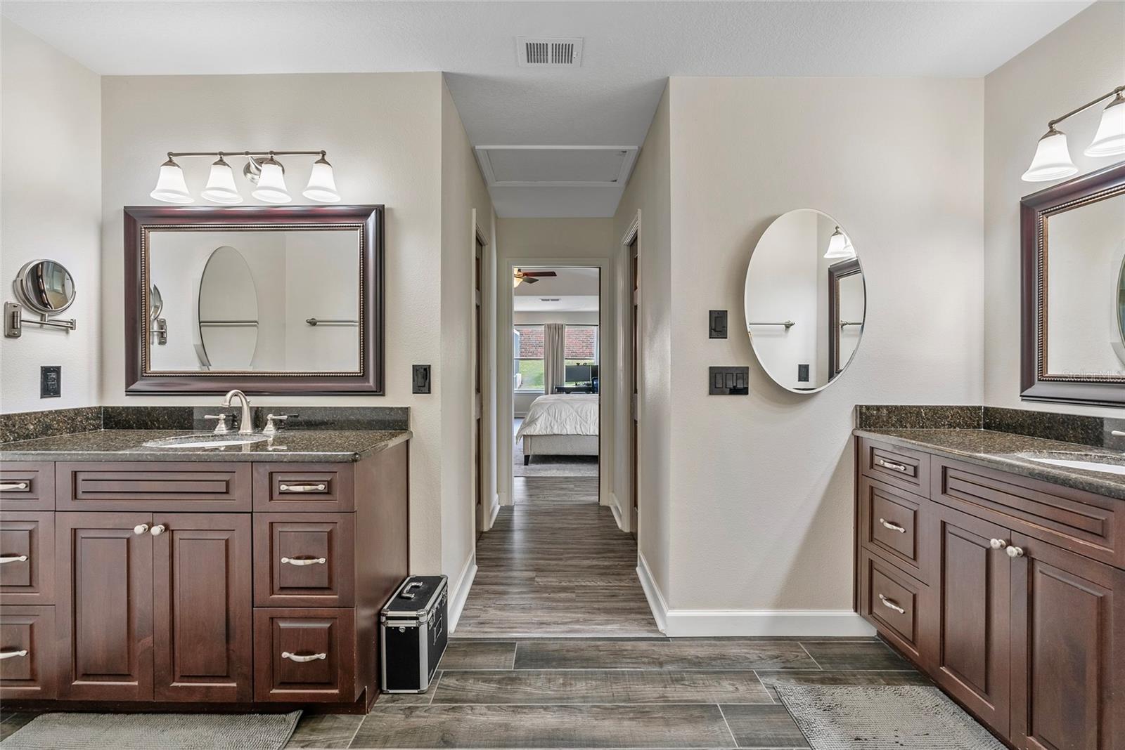 8473 ISLAND PALM CIR, ORLANDO, FL, 32835