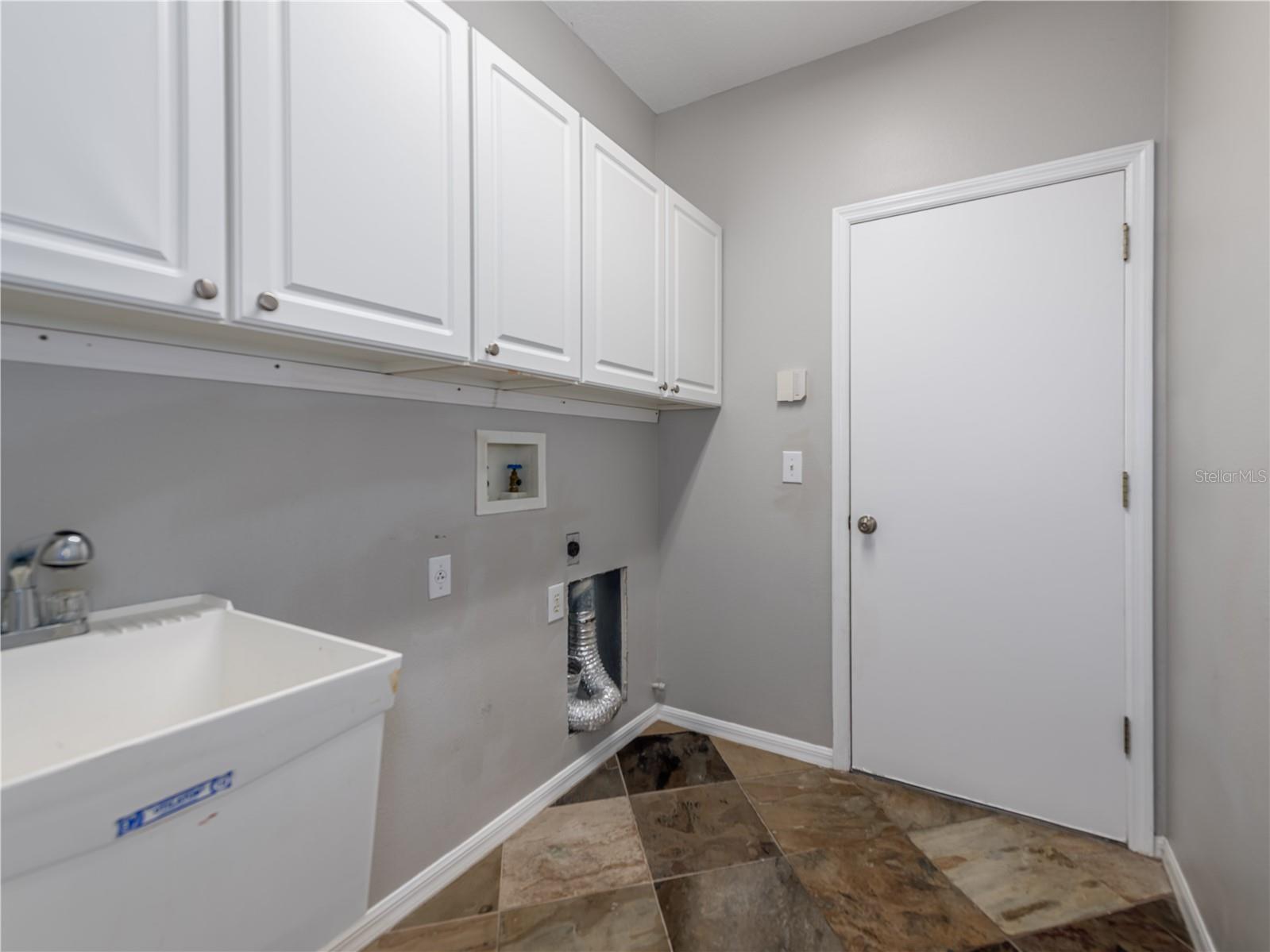 10333 ABBOTSFORD DR, TAMPA, FL, 33626
