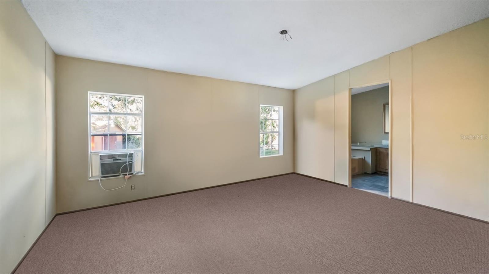 23158 LOOP RD, GROVELAND, FL, 34736