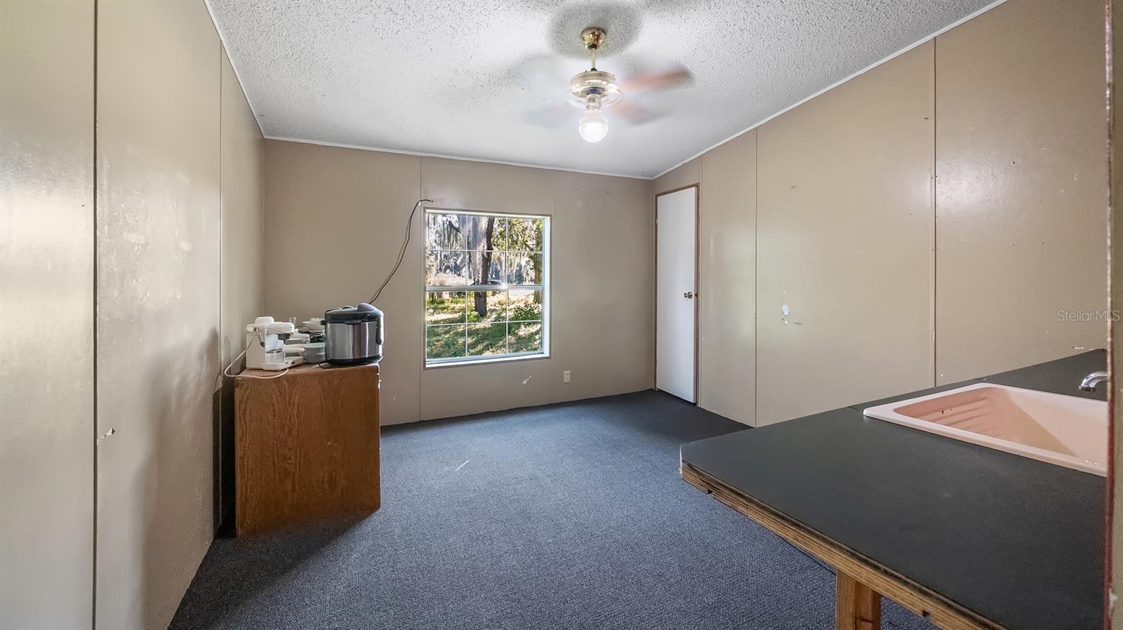 23158 LOOP RD, GROVELAND, FL, 34736
