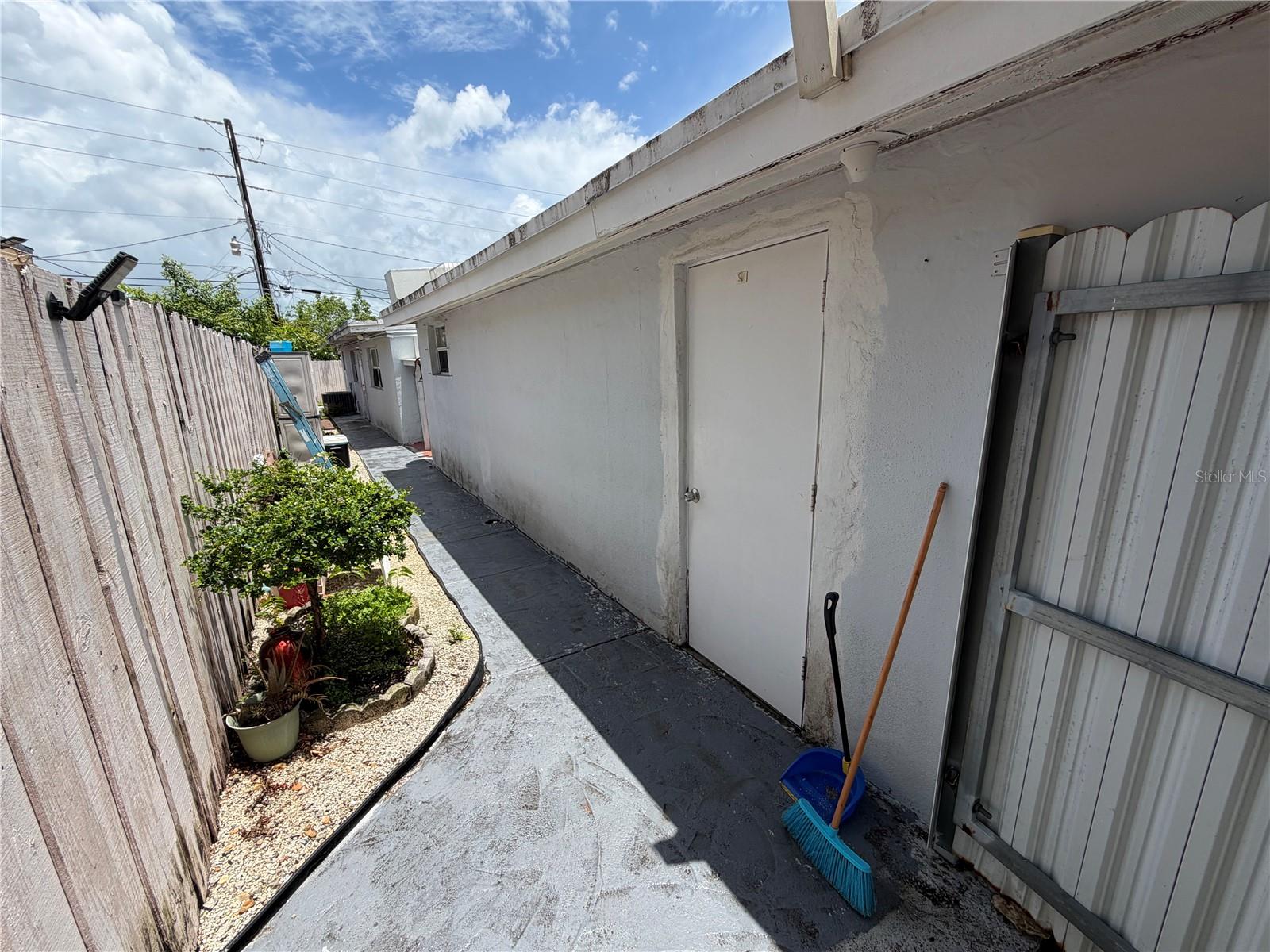 18615 SW 98TH AVE, MIAMI, FL, 33157