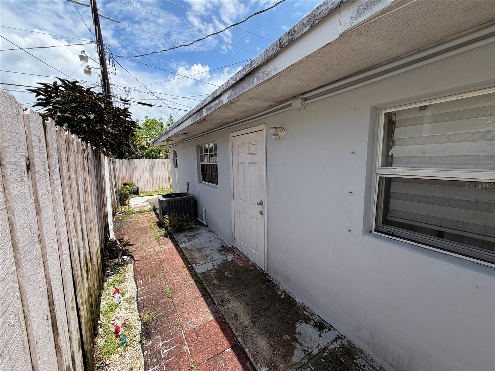 18615 SW 98TH AVE, MIAMI, FL, 33157