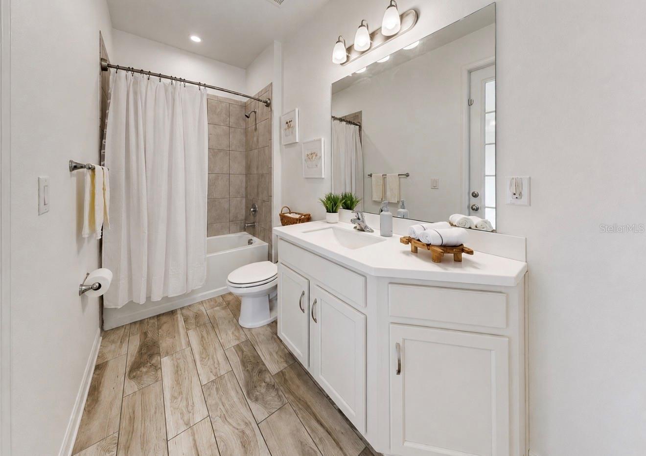 5206 GAVELLA CV, PALMETTO, FL, 34221