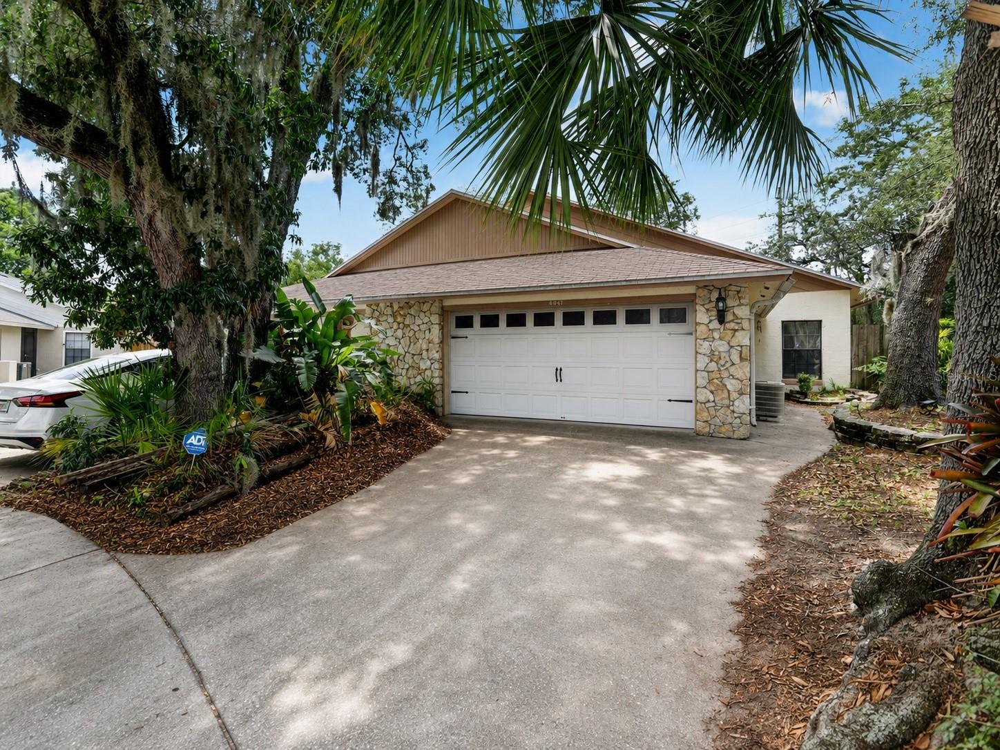 5298 INDIAN LAUREL CT, ORLANDO, FL, 32808
