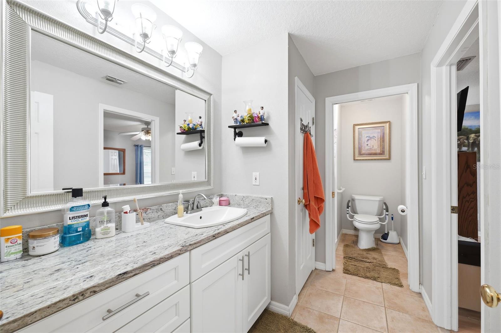 2112 HERITAGE CREST DR, VALRICO, FL, 33594