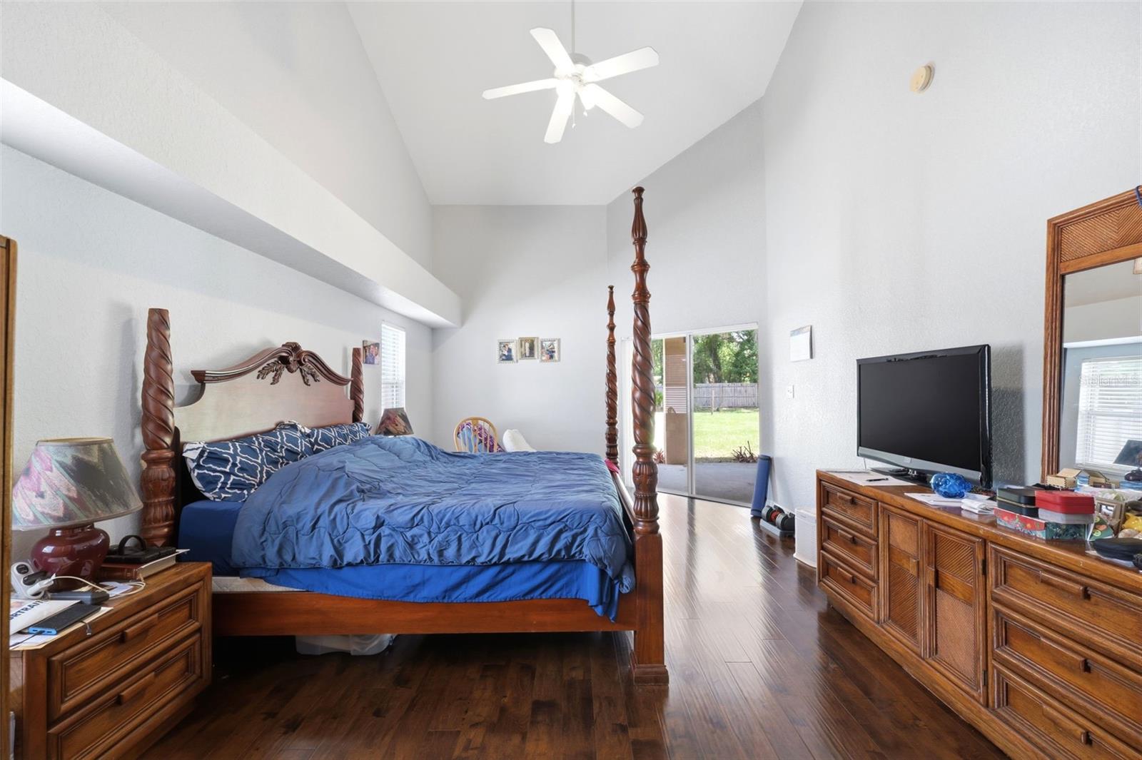 2112 HERITAGE CREST DR, VALRICO, FL, 33594