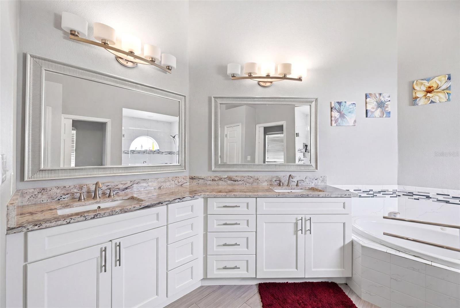 2112 HERITAGE CREST DR, VALRICO, FL, 33594