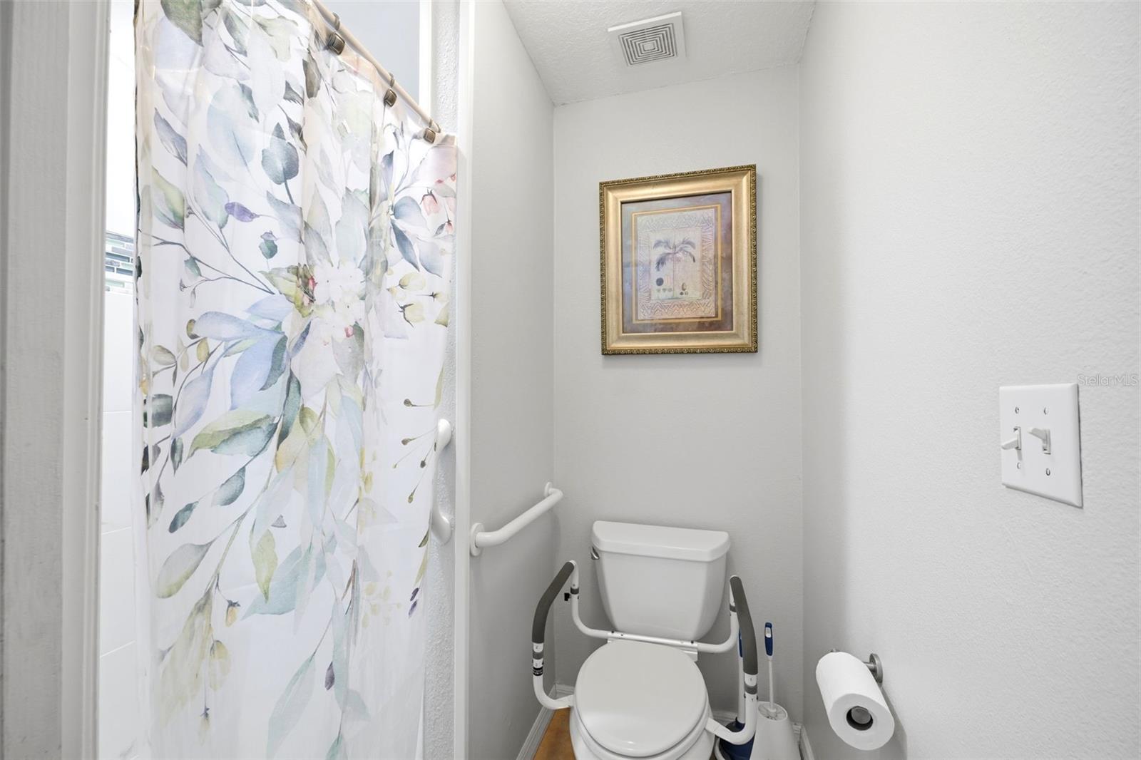 2112 HERITAGE CREST DR, VALRICO, FL, 33594