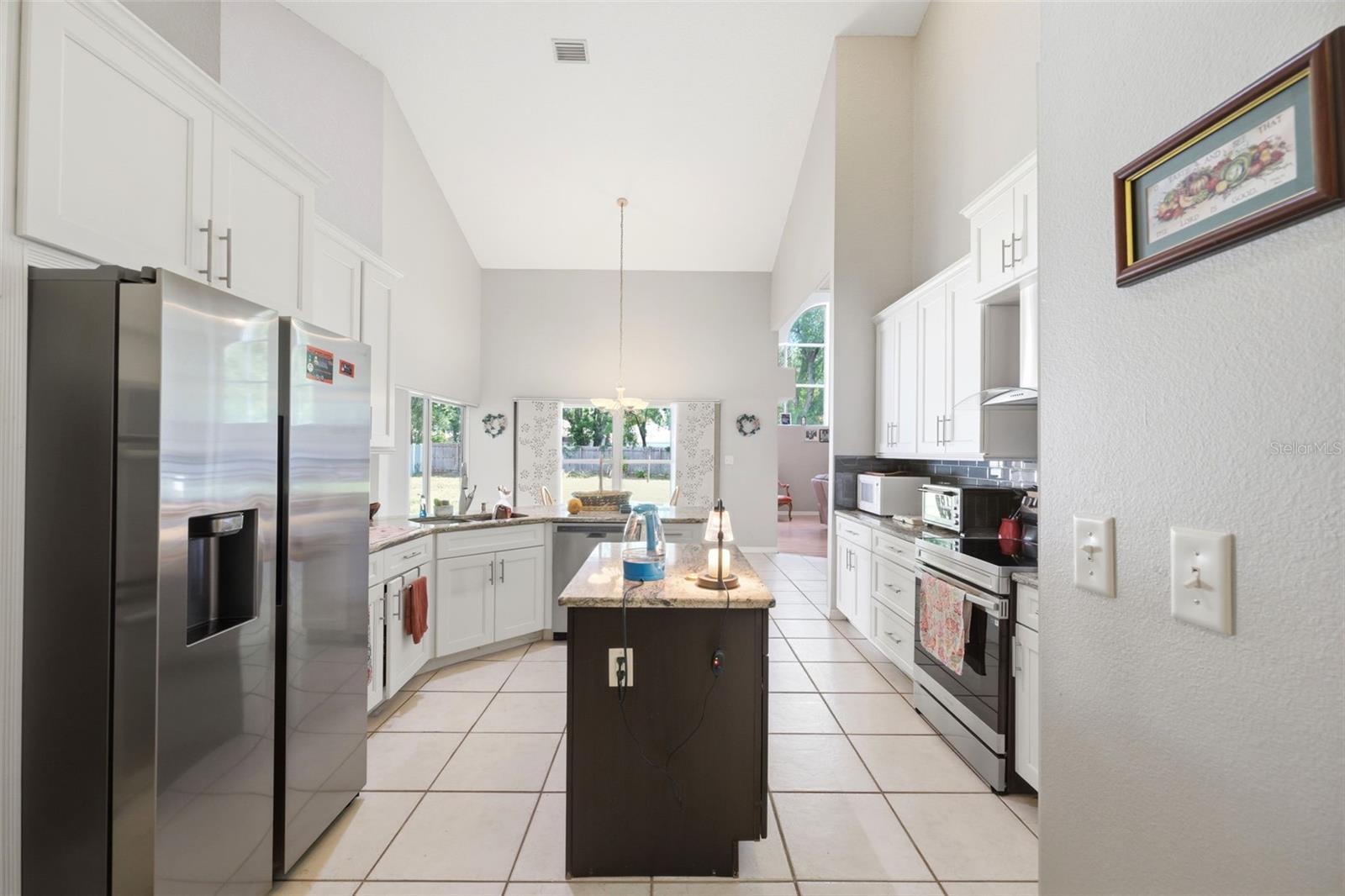 2112 HERITAGE CREST DR, VALRICO, FL, 33594