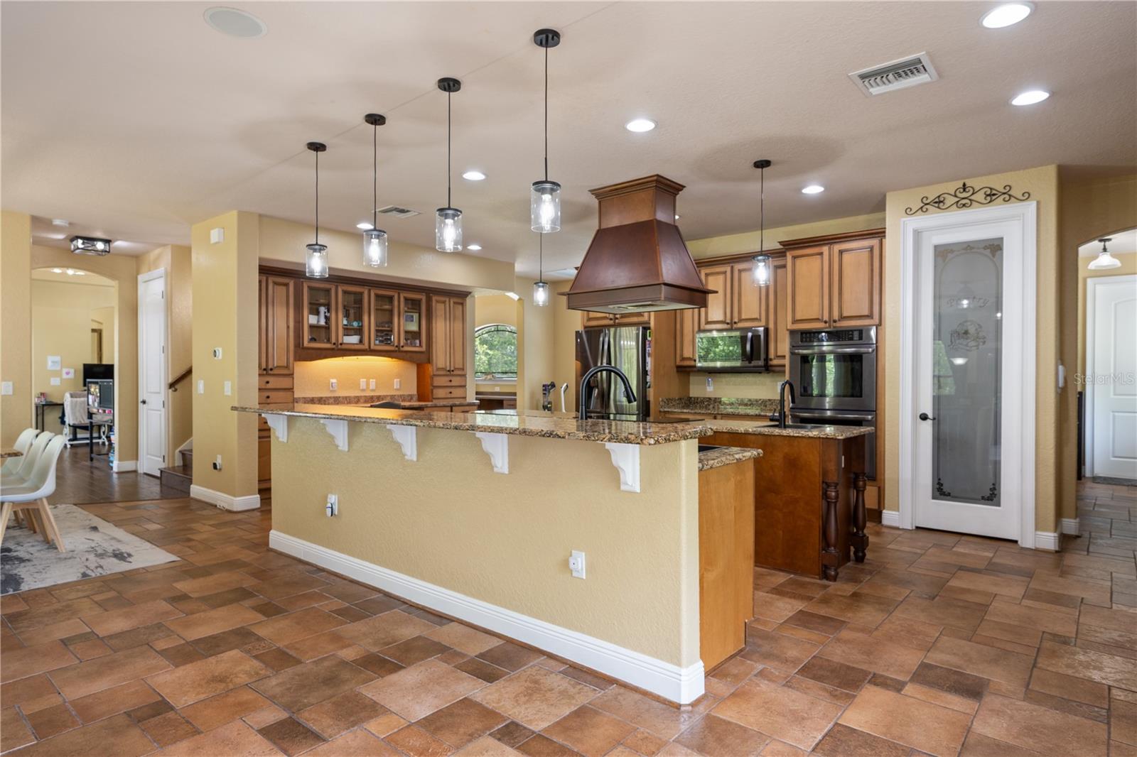 5920 EDGERTON AVE, ORLANDO, FL, 32833