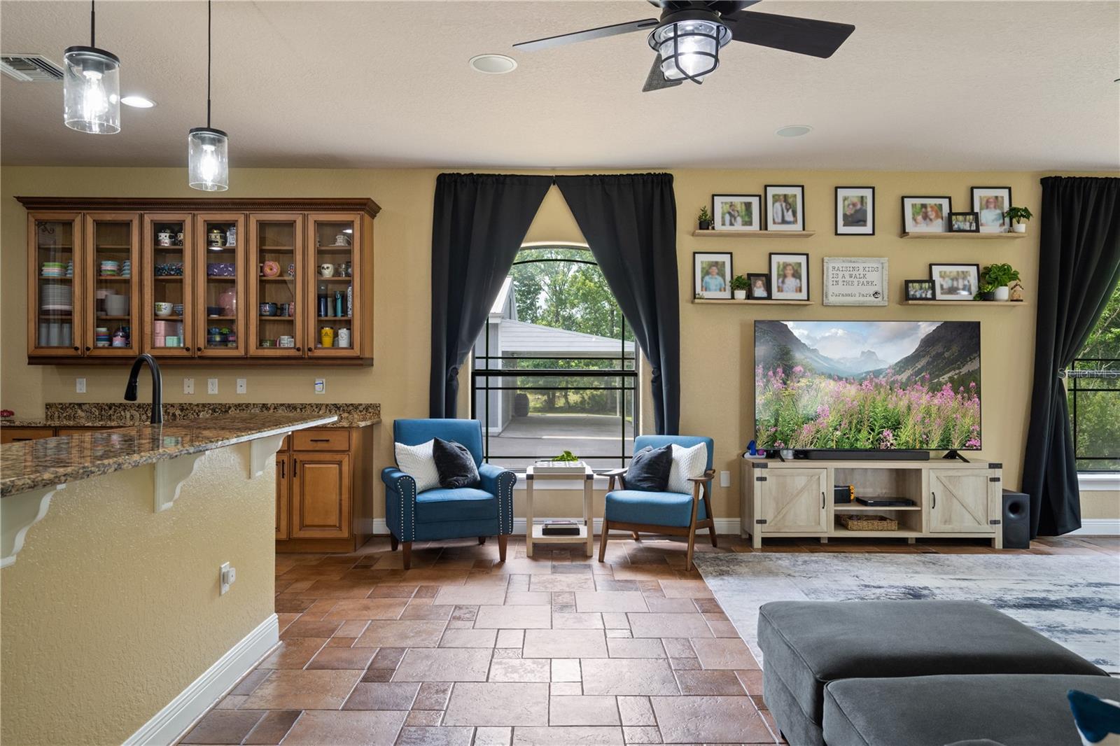 5920 EDGERTON AVE, ORLANDO, FL, 32833