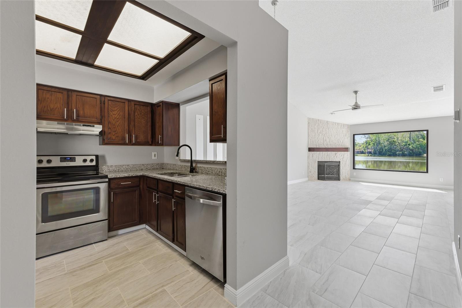 3962 MERMOOR DR, PALM HARBOR, FL, 34685