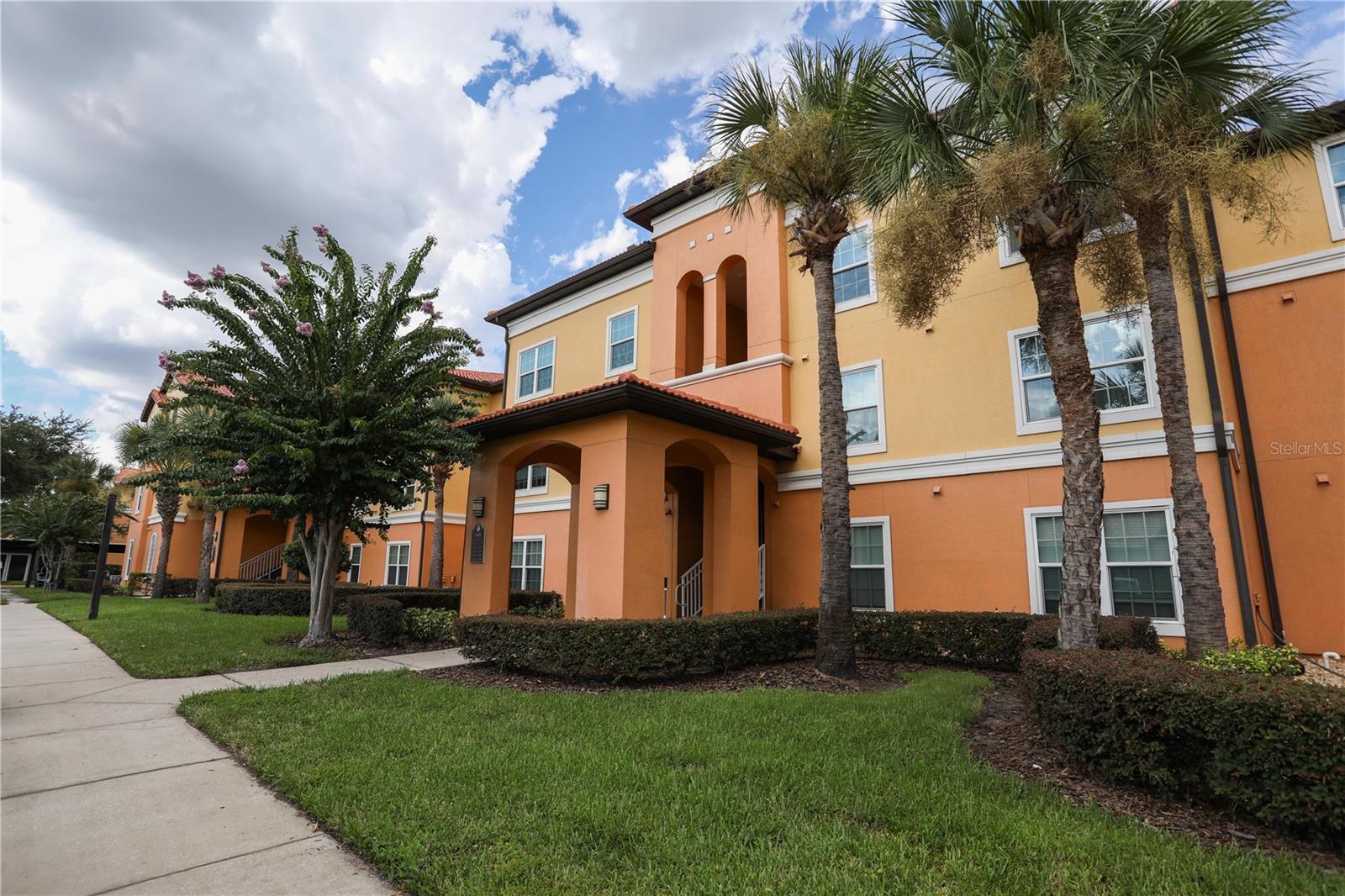 5451 VINELAND RD #2111, ORLANDO, FL, 32811