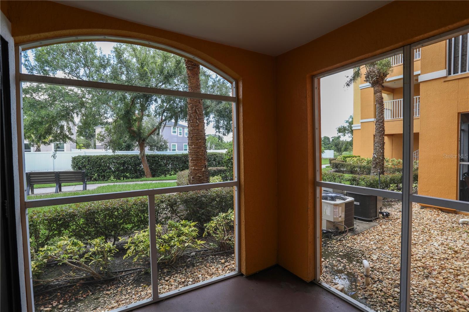 5451 VINELAND RD #2111, ORLANDO, FL, 32811