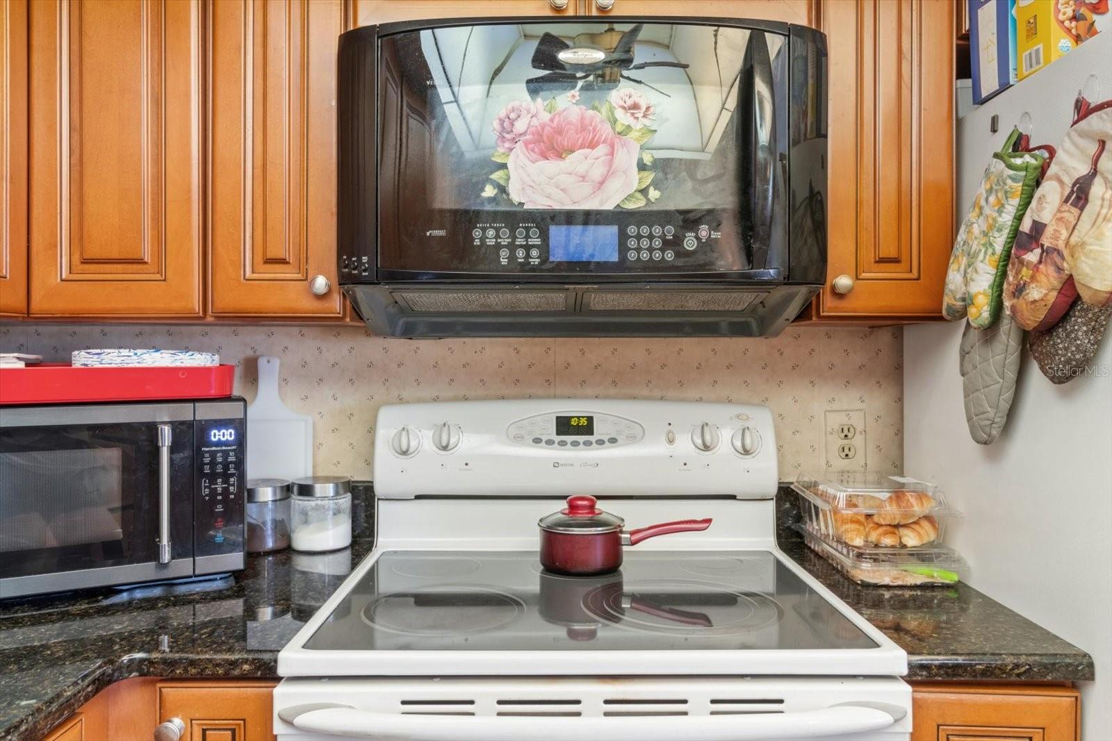 8921 S THOROUGHBRED PT, INVERNESS, FL, 34452