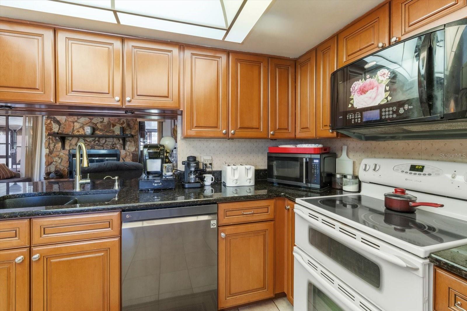 8921 S THOROUGHBRED PT, INVERNESS, FL, 34452