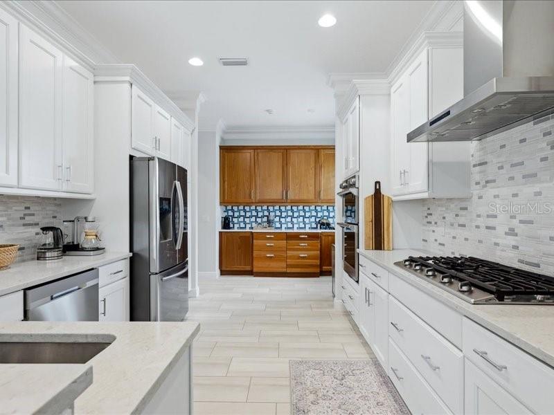 6228 CHAMPIONS ROW ST, BRADENTON, FL, 34210
