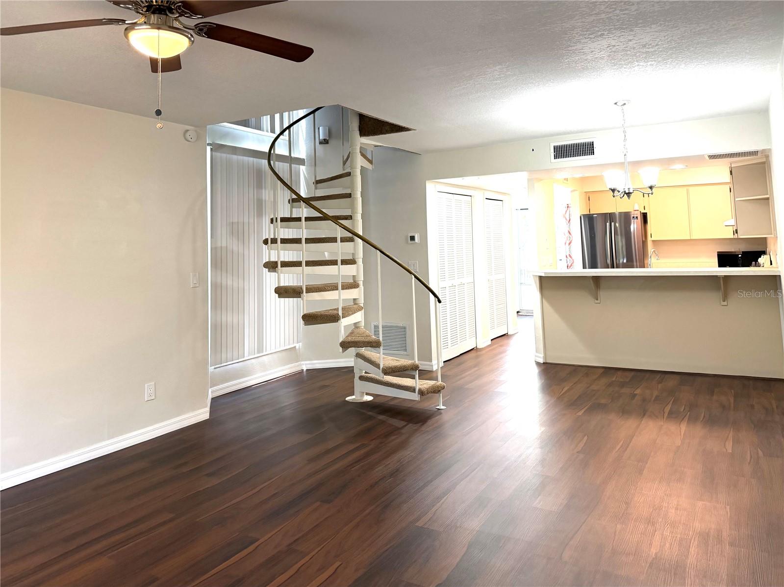 1300 CYPRESS COVE CT, INVERNESS, FL, 34450