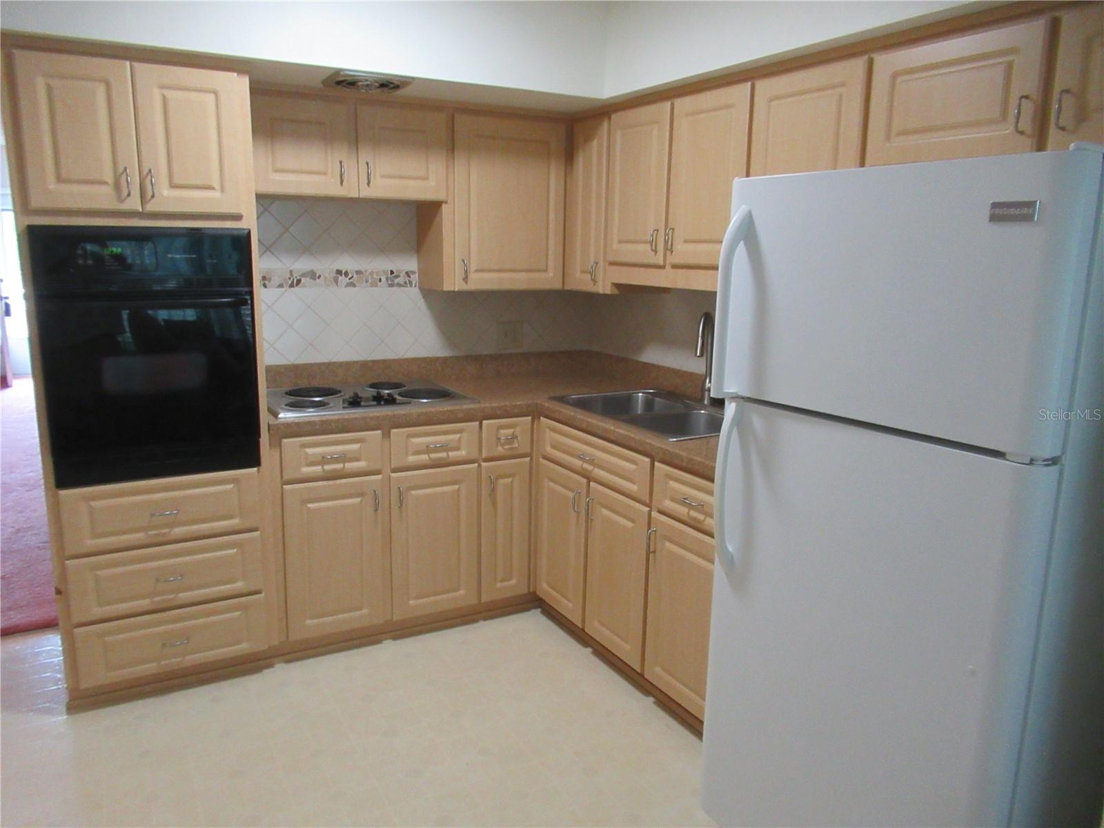 2426 PERSIAN DR #56, CLEARWATER, FL, 33763