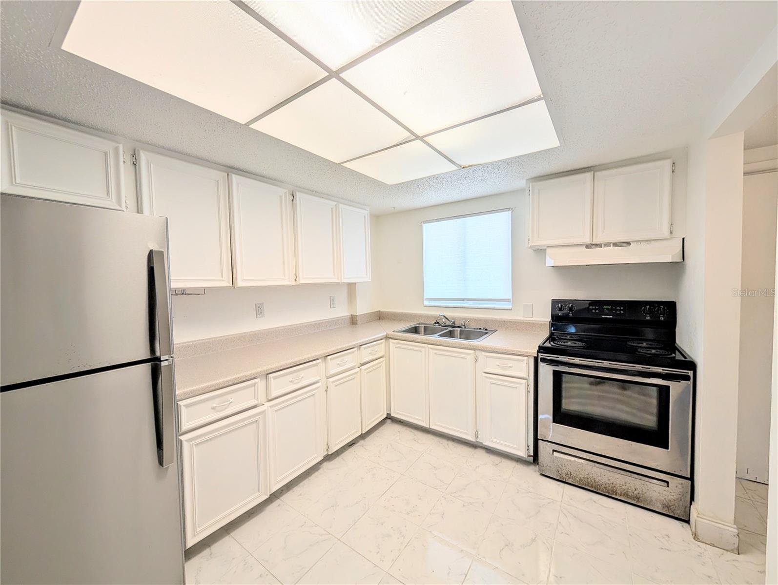 4129 LAKE BAYSHORE DR #C-501, BRADENTON, FL, 34205
