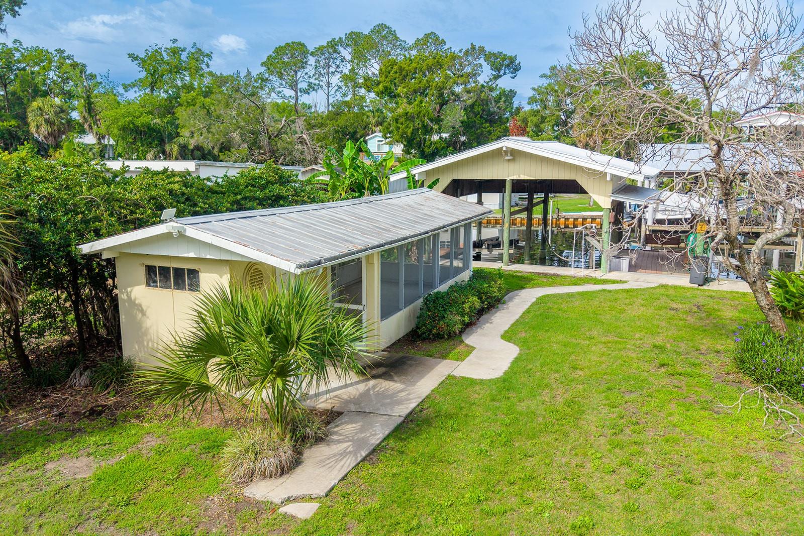 192 SE 241ST ST, SUWANNEE, FL, 32692