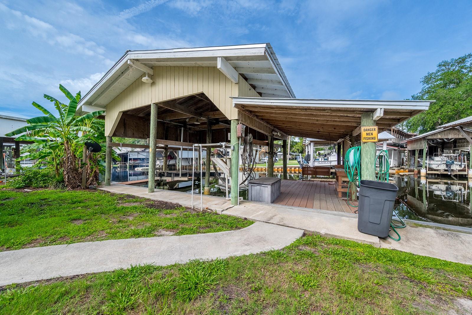 192 SE 241ST ST, SUWANNEE, FL, 32692