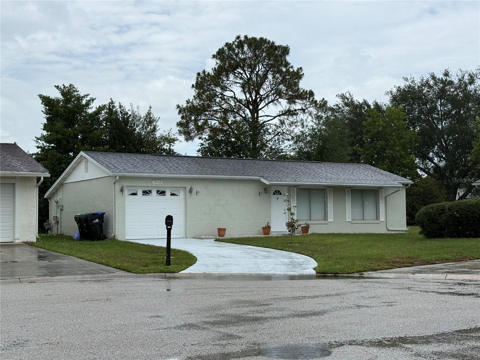 10508 LINGER LN, ORLANDO, FL, 32821