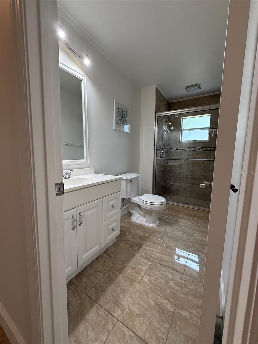 10508 LINGER LN, ORLANDO, FL, 32821
