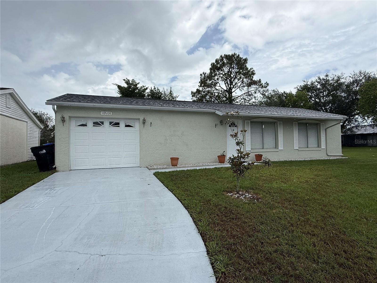 10508 LINGER LN, ORLANDO, FL, 32821