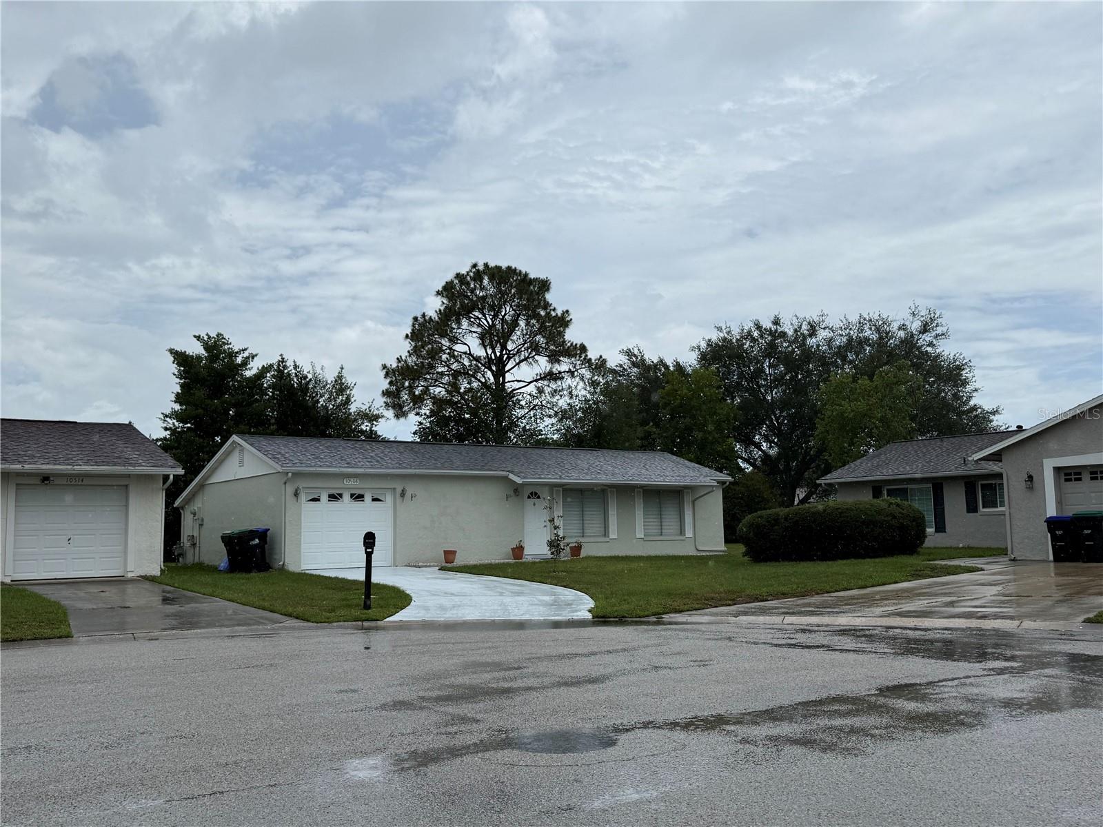 10508 LINGER LN, ORLANDO, FL, 32821