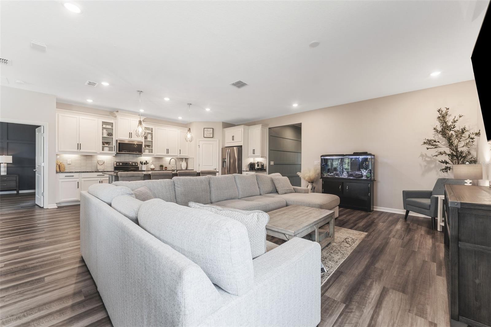 34315 RADLEY WAY, WESLEY CHAPEL, FL, 33545