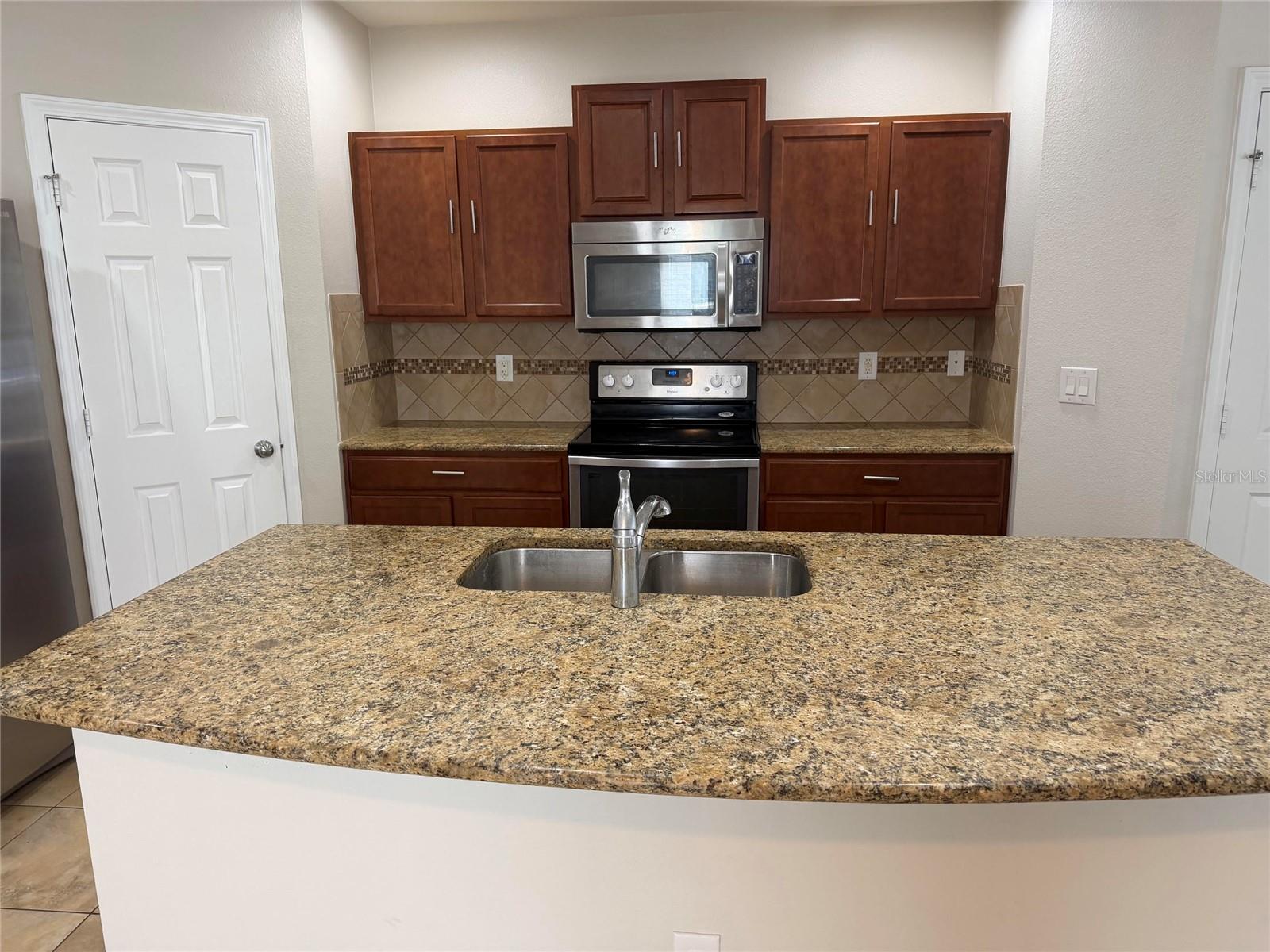 4723 SOMERSET HILL LN, RIVERVIEW, FL, 33578