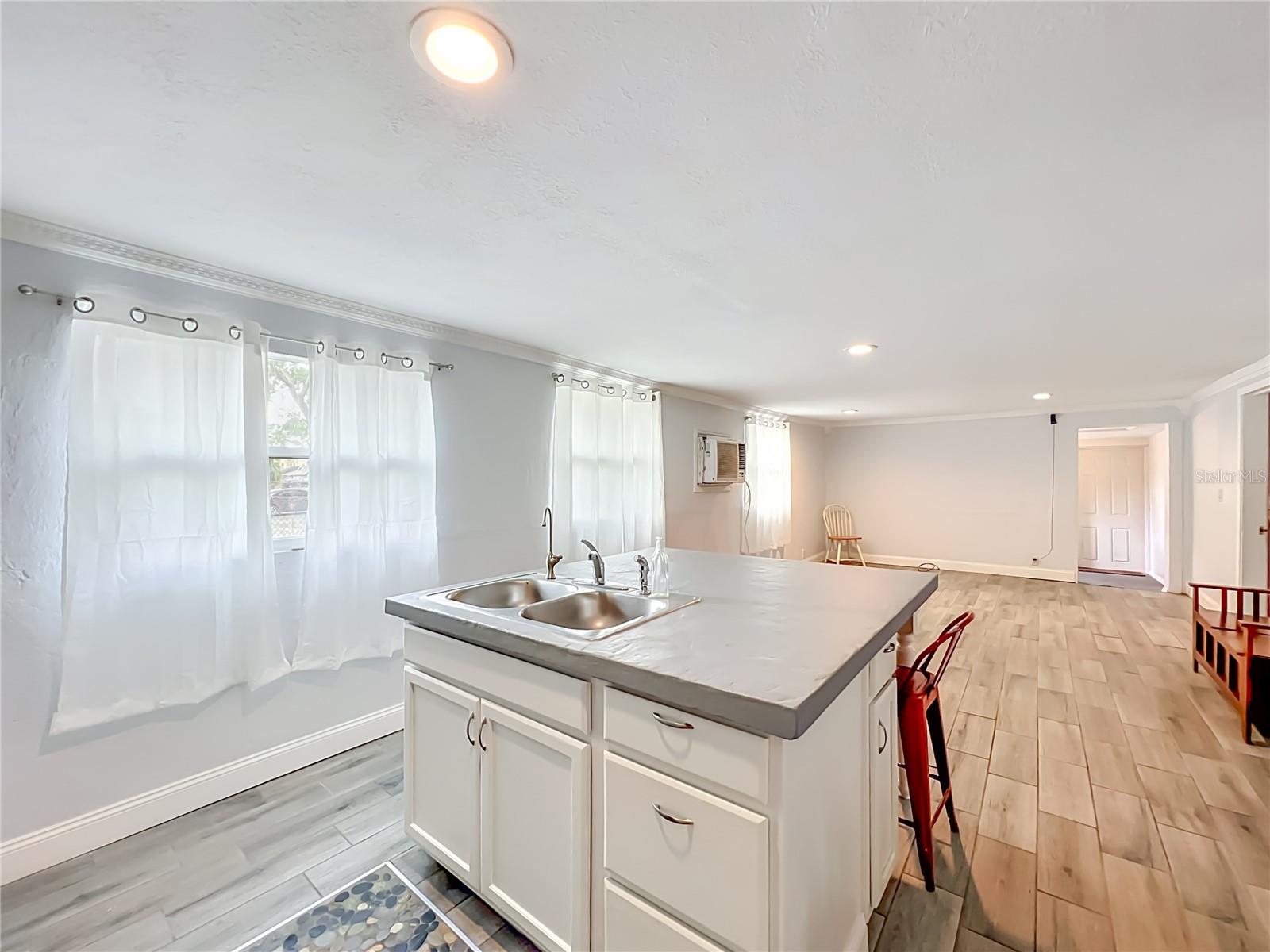 1119 CYPRESS AVE, SANFORD, FL, 32771