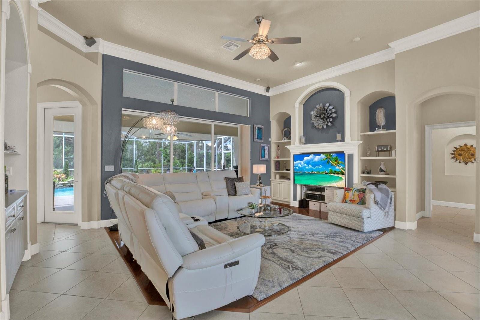 9234 GRAND CYPRESS DR, WEEKI WACHEE, FL, 34613