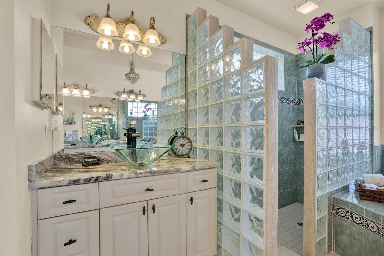 9234 GRAND CYPRESS DR, WEEKI WACHEE, FL, 34613