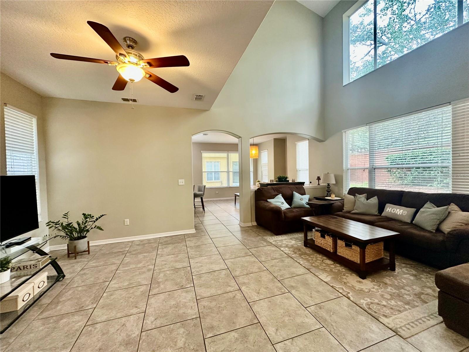 12014 DEACONS CROFT LN, TAMPA, FL, 33626