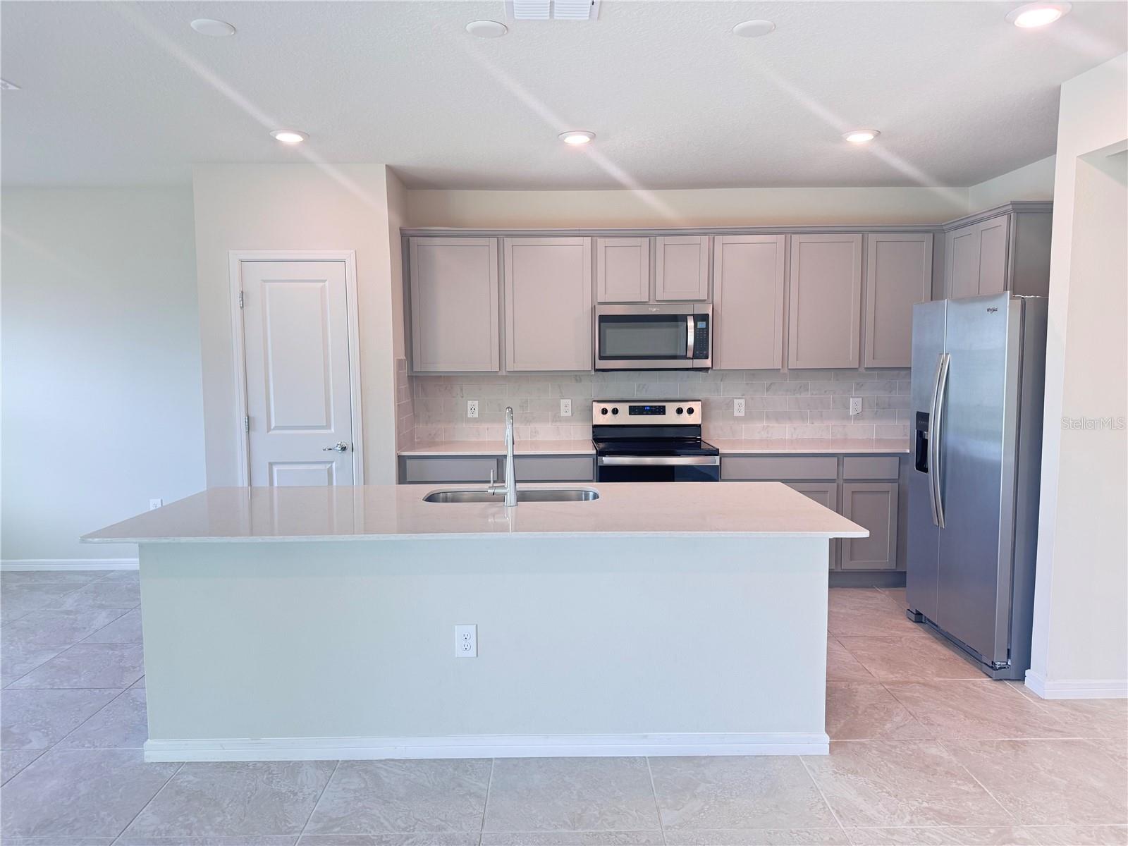 2003 ALLURING LN, DAVENPORT, FL, 33896