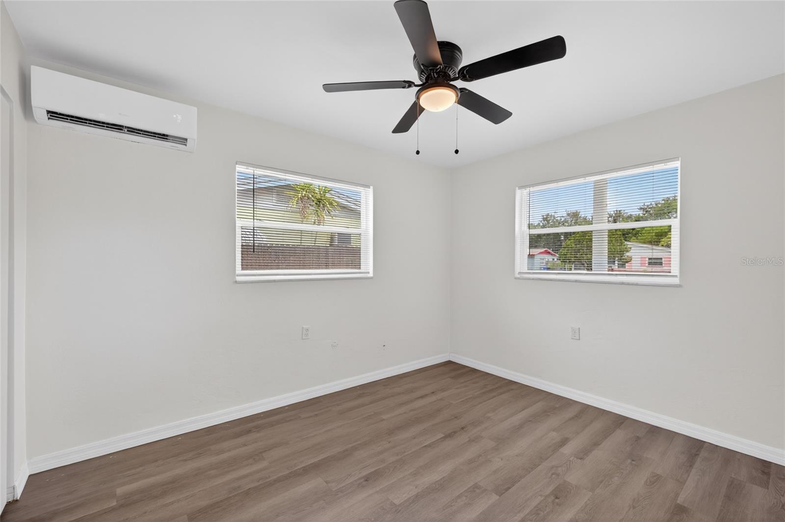 679 71ST AVE NORTH AVE N, ST PETERSBURG, FL, 33702
