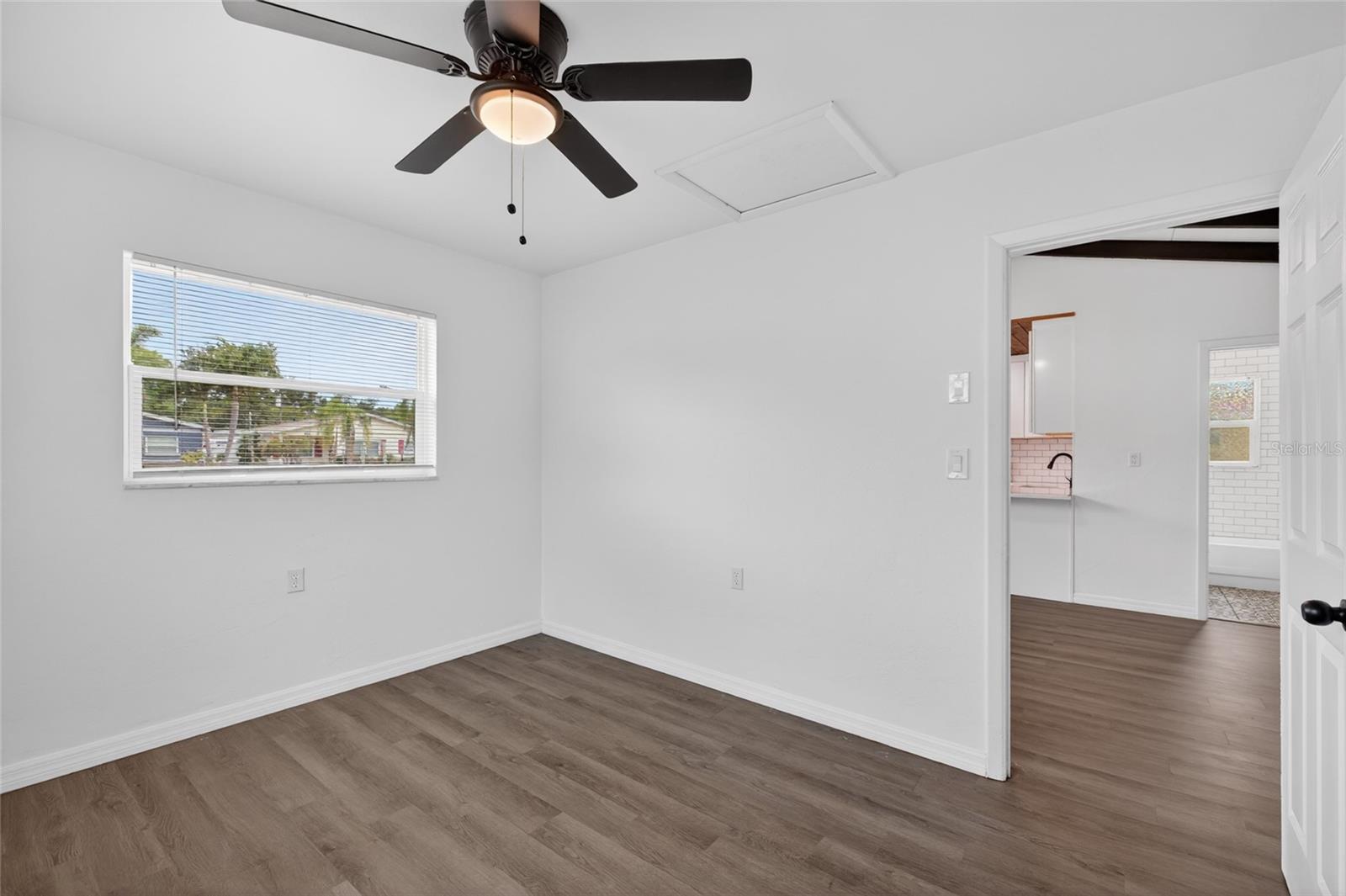 679 71ST AVE NORTH AVE N, ST PETERSBURG, FL, 33702